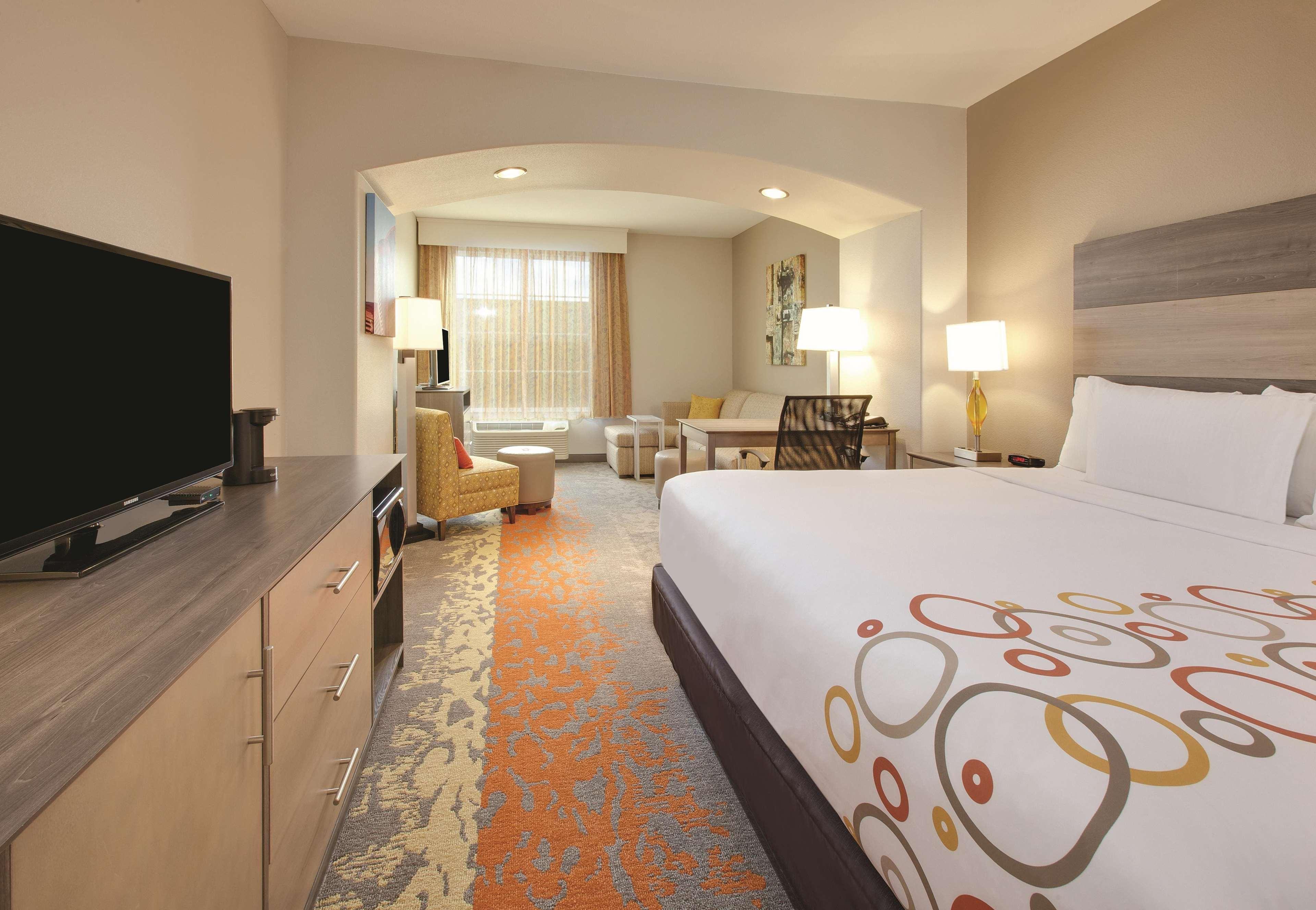 Hotel La Quinta By Wyndham Andrews Extérieur photo